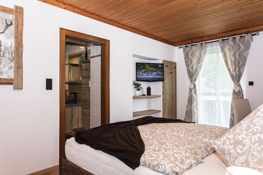 bauernhof-saalfelden-unterkunft-zimmer-biobauernhof-wohnmobilstelplatz-fruehstueckpension-7372