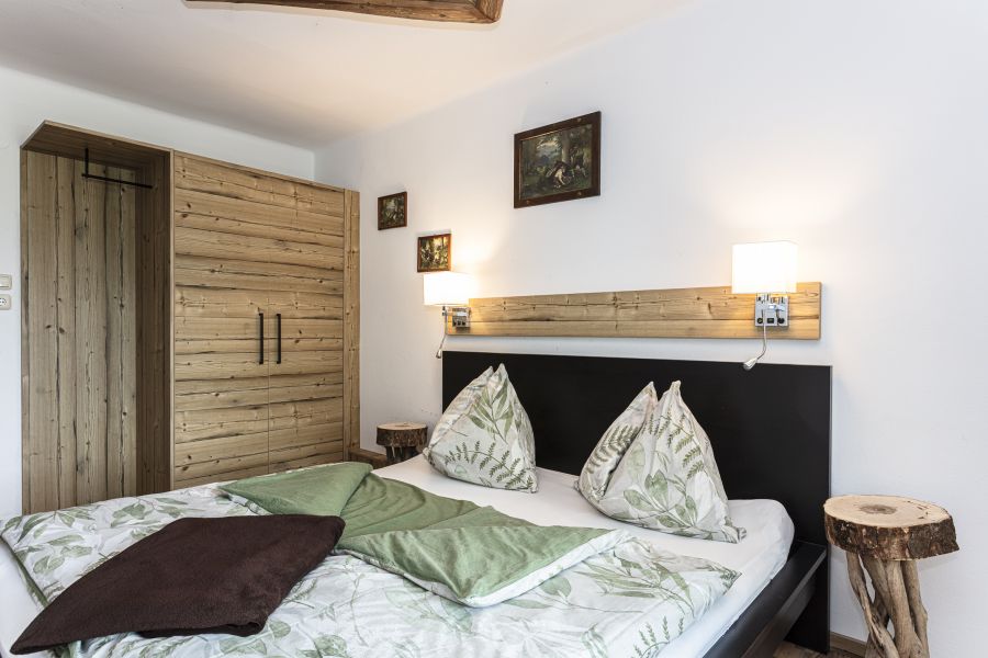 bauernhof-saalfelden-unterkunft-zimmer-biobauernhof-wohnmobilstelplatz-fruehstueckpension-7493