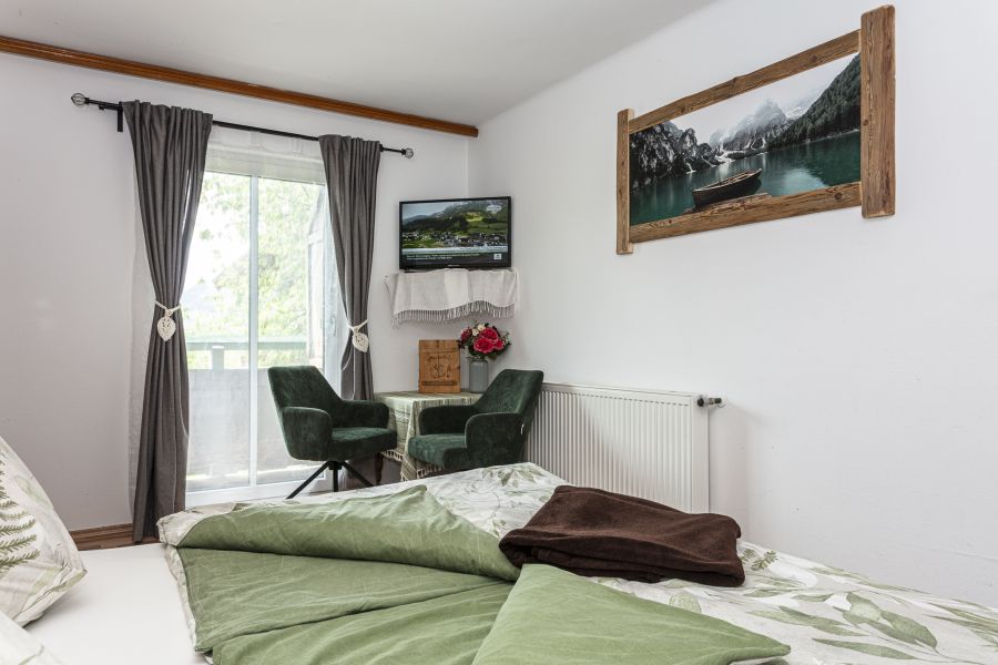 bauernhof-saalfelden-unterkunft-zimmer-biobauernhof-wohnmobilstelplatz-fruehstueckpension-7497